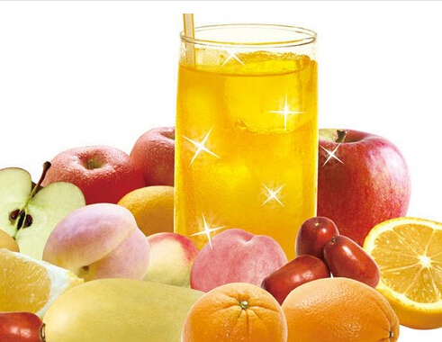 用寶寶喜歡喝的飲料代替白開(kāi)水喂養寶寶可行嗎